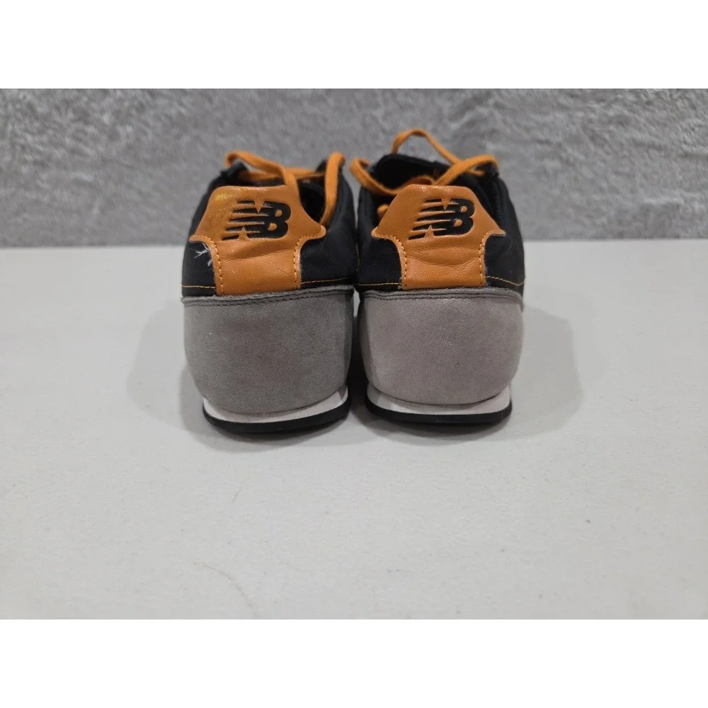 New Balance classic looking